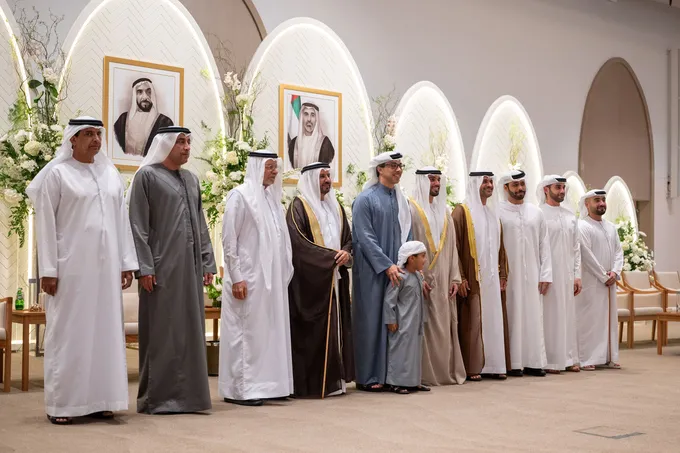 Mansour bin Zayed attends wedding reception