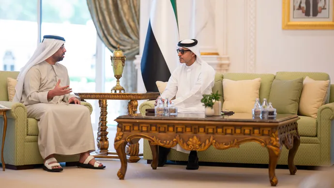 Hazza bin Zayed reviews updates and development plans of energy and water sectors in Al Ain Region