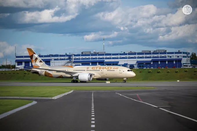 On behalf of the UAE President, Crown Prince of Abu Dhabi arrives in Minsk to attend Supreme Eurasian Economic Council meeting