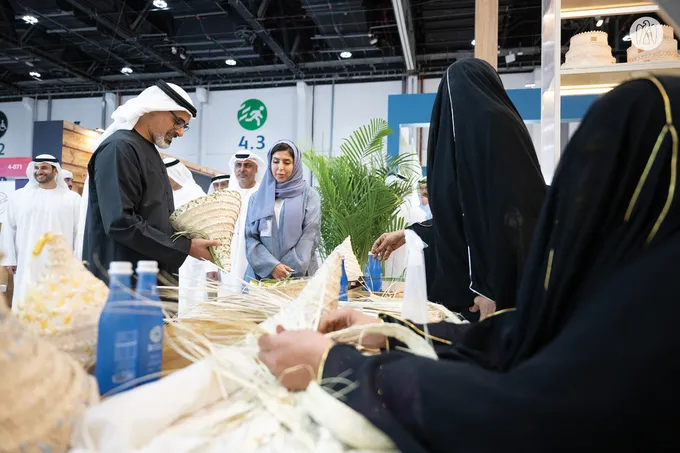 Khaled bin Mohamed bin Zayed visits Abu Dhabi International Hunting and Equestrian Exhibition (ADIHEX)