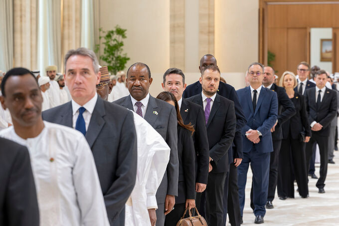 UAE President accepts condolences for third day over passing of Tahnoun bin Mohammed from international delegations, crowds of mourners