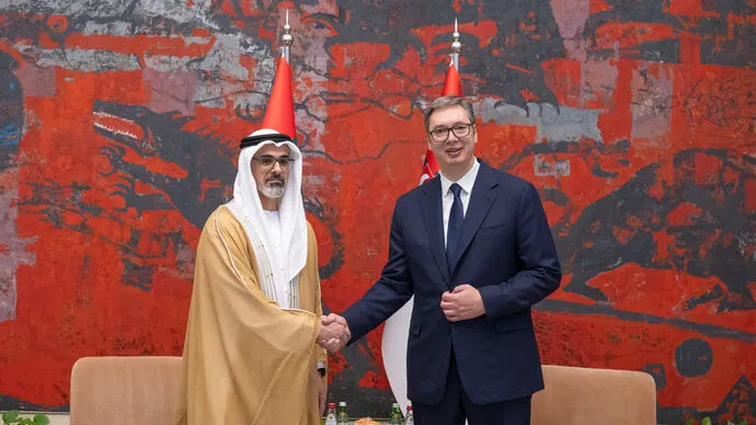 خالد بن محمد بن زايد يلتقي الرئيس الصربي في بلغراد لبحث العلاقات الثنائية بين البلدين