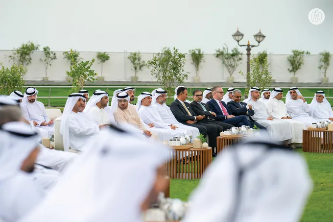 Mansour bin Zayed attends Ramadan iftar banquet with officials