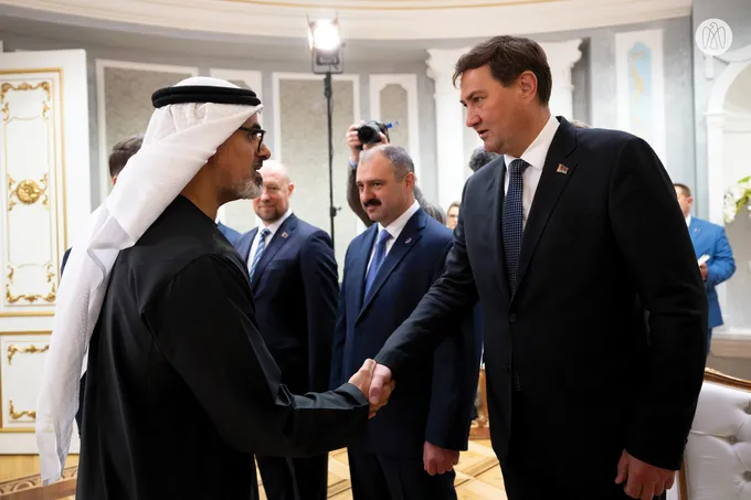 Crown Prince of Abu Dhabi and President of Belarus discuss further strengthening bilateral ties