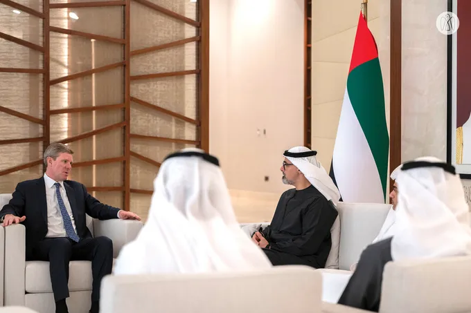 Khaled bin Mohamed bin Zayed meets CEO of Visa