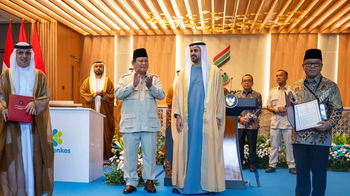 In the presence of Indonesian President and Theyab bin Mohamed bin Zayed, Khalifa Bin Zayed Al Nahyan Foundation signs Letter of Intent with Indonesia’s Ministries of Education and Religious Affairs