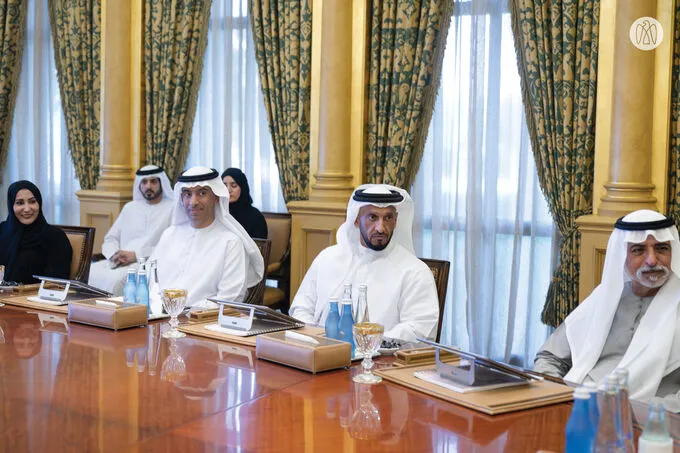 Hamdan bin Zayed chairs Abu Dhabi University board of trustees meeting