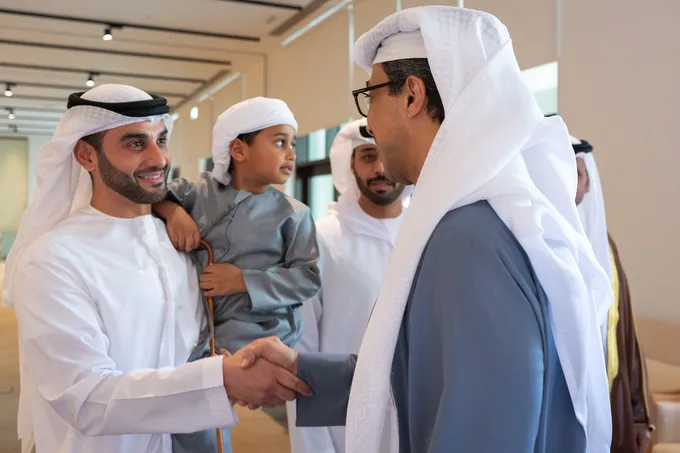 Mansour bin Zayed attends wedding reception
