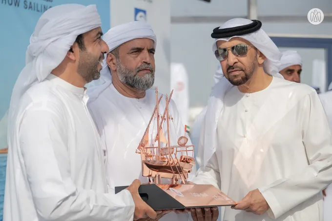 Hamdan bin Zayed crowns the winners of the 8th edition of the Dalma Historic Traditional Dhow Race, 60-foot category