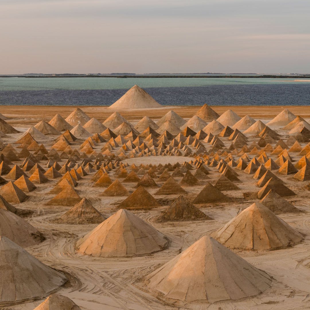 Manar Abu Dhabi public light art exhibition displaying works of 20