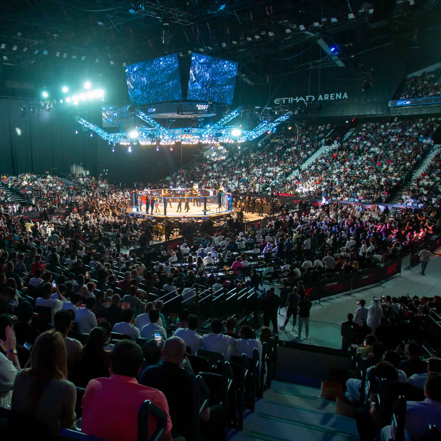 UFC Returns to Abu Dhabi With Lightweight Title on the Line